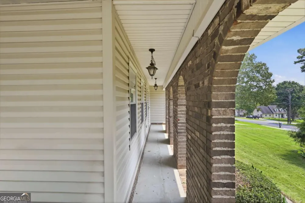 2171 Pinehurst RD Snellville, GA 30078