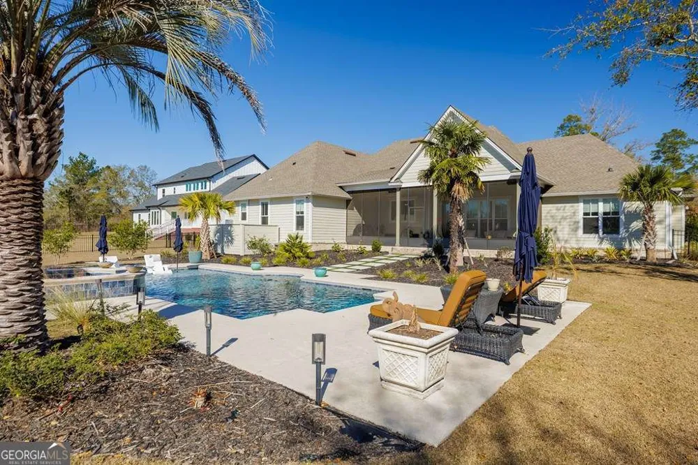 3778 Bear Lake RD Valdosta, GA 31601