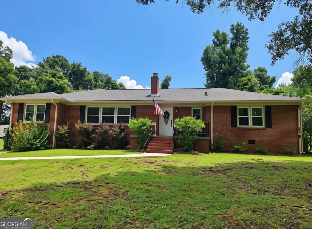 503 Crestview Lane Valley, AL 36854