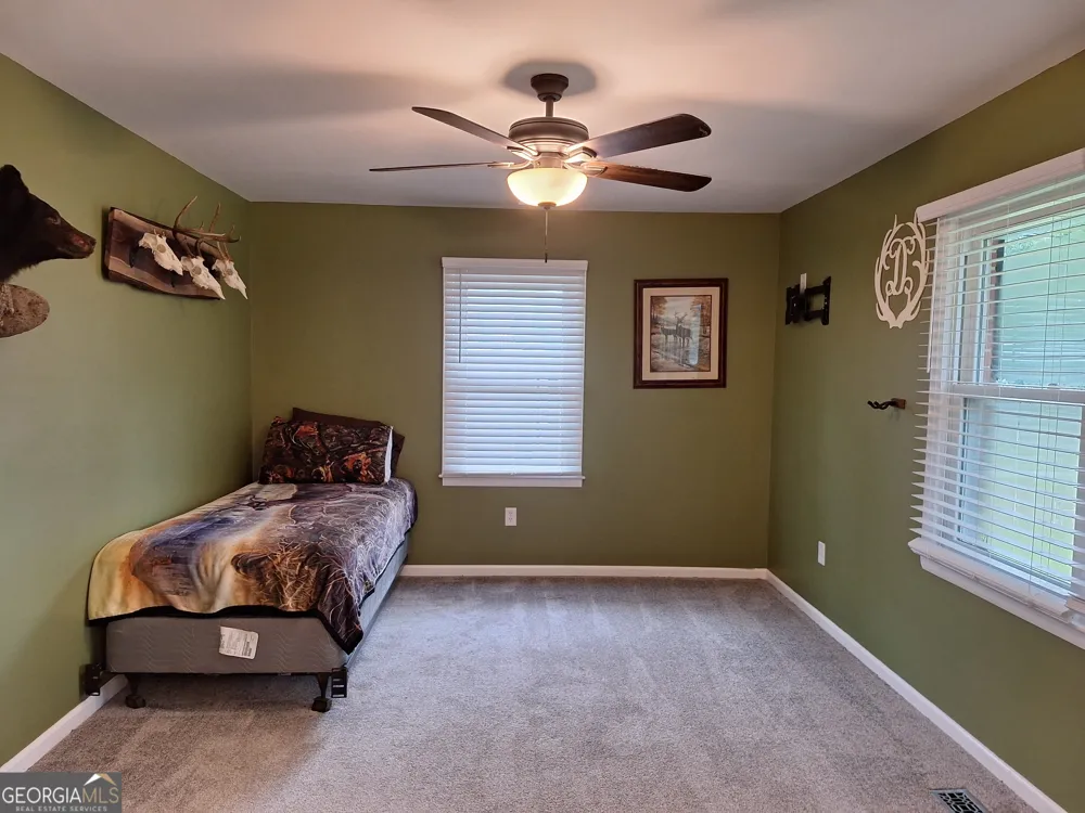 503 Crestview Lane Valley, AL 36854