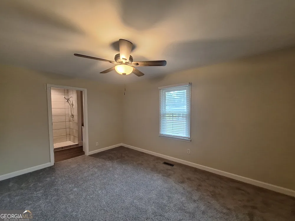503 Crestview Lane Valley, AL 36854