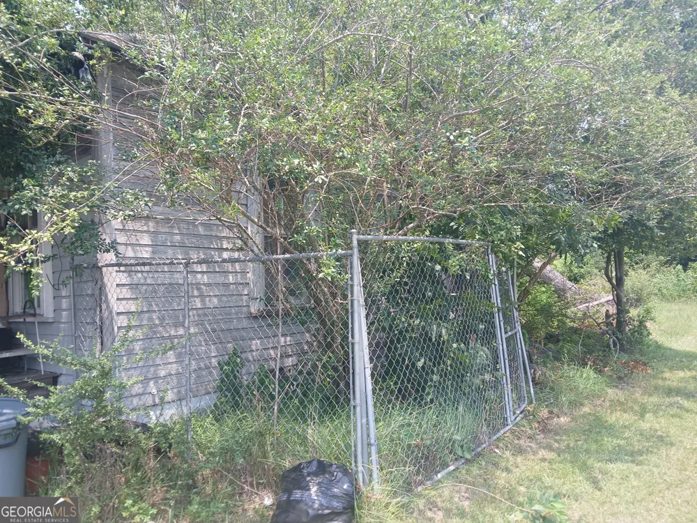 205 Perkins ST Alma, GA 31510