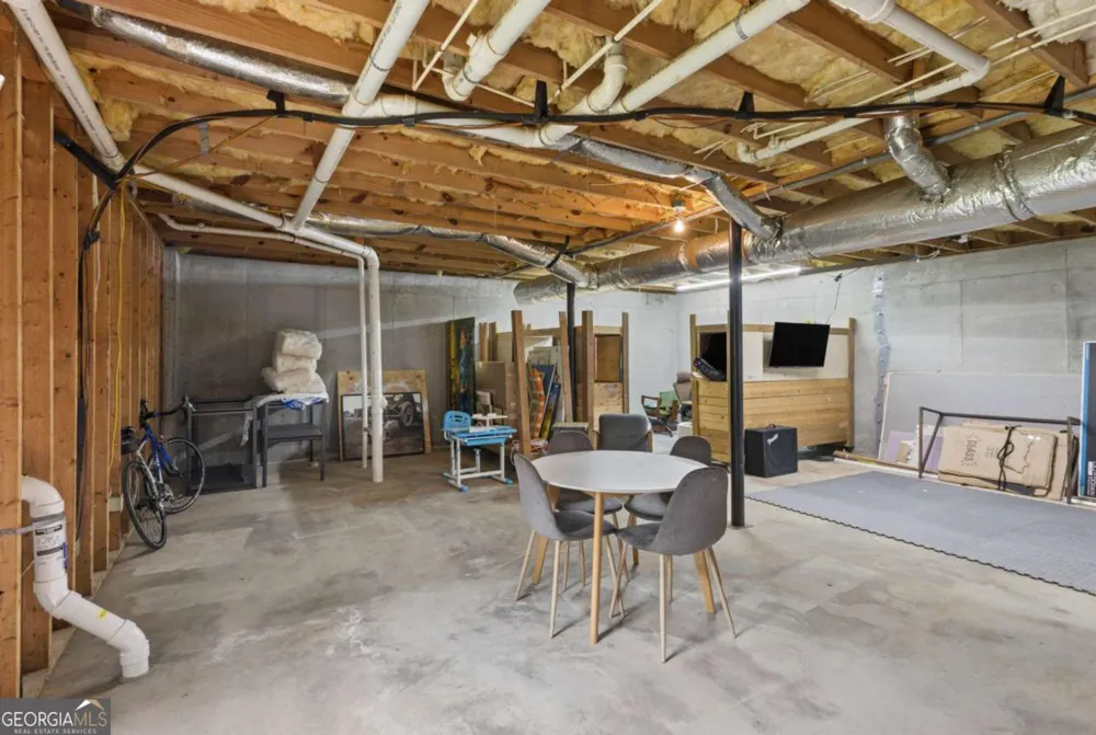8890 Watkins RD Chattahoochee Hills, GA 30268