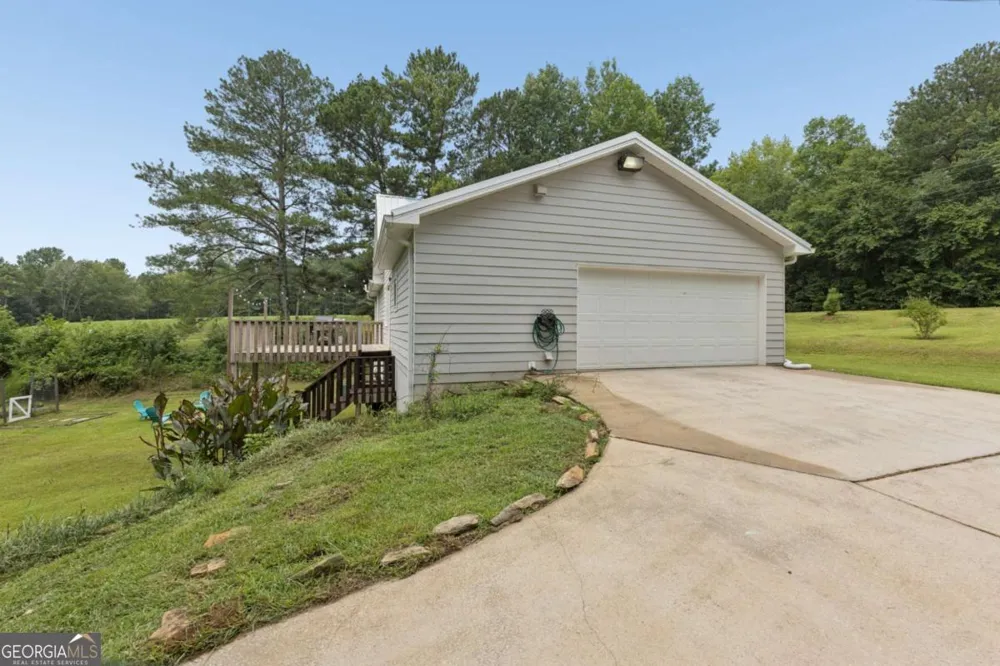 8890 Watkins RD Chattahoochee Hills, GA 30268