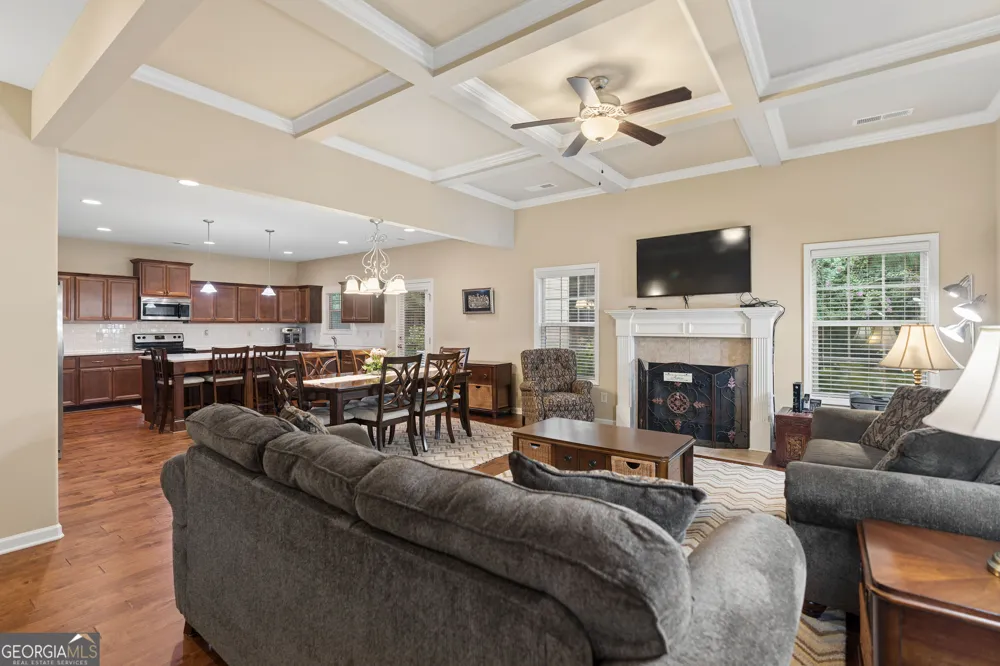 6 Marvin Gardens Sharpsburg, GA 30277