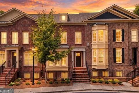 102 Riversgate DR