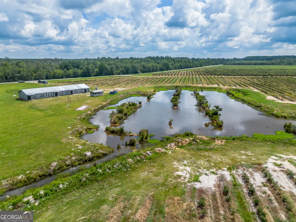 930 Old Surrency RD Baxley, GA 31513