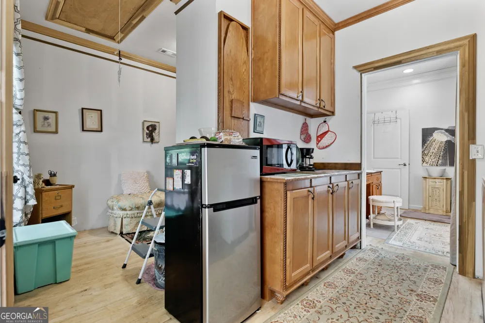 286 Killarney WAY Kingston, GA 30145