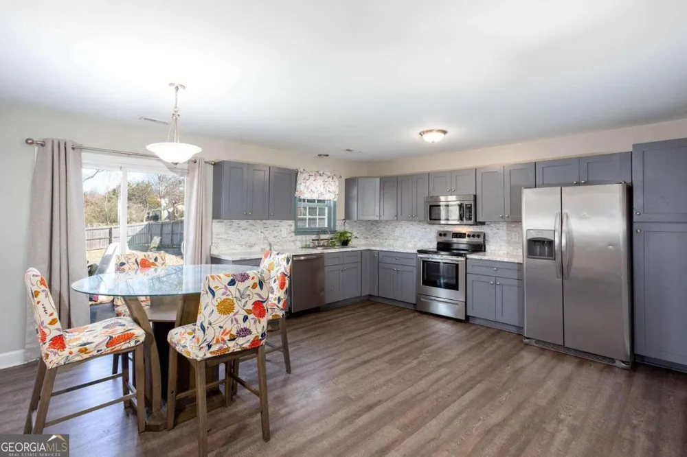 6 Pollock ST SW Rome, GA 30161