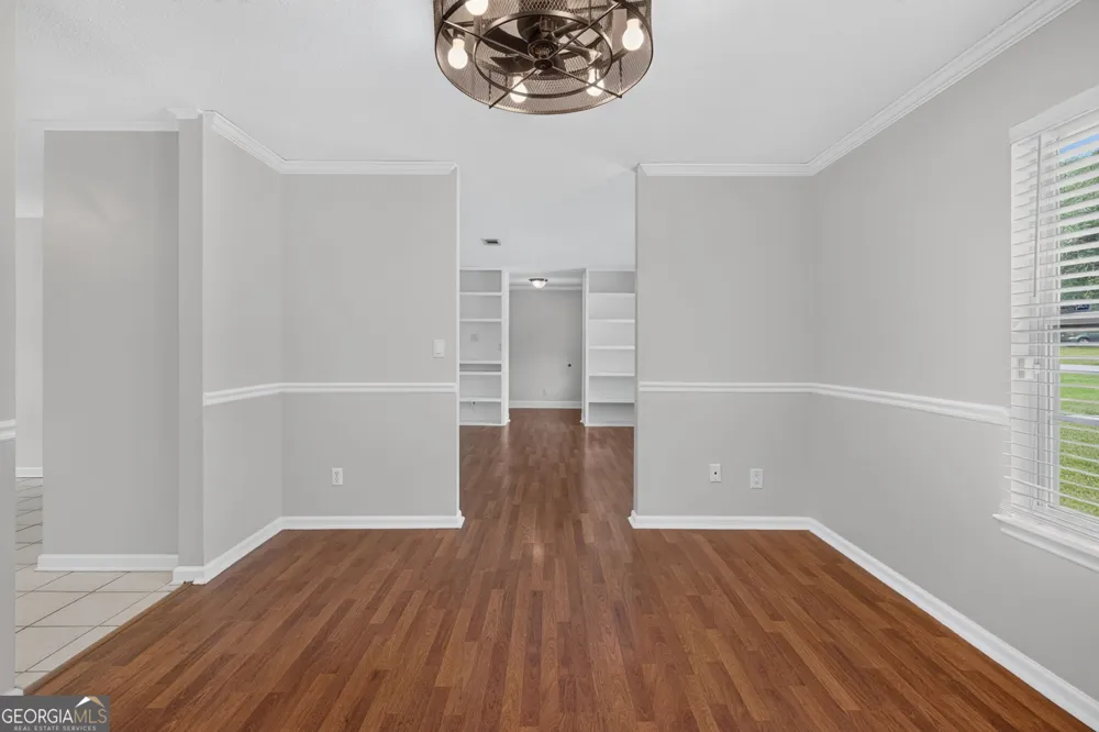901 Queens CT Hinesville, GA 31313