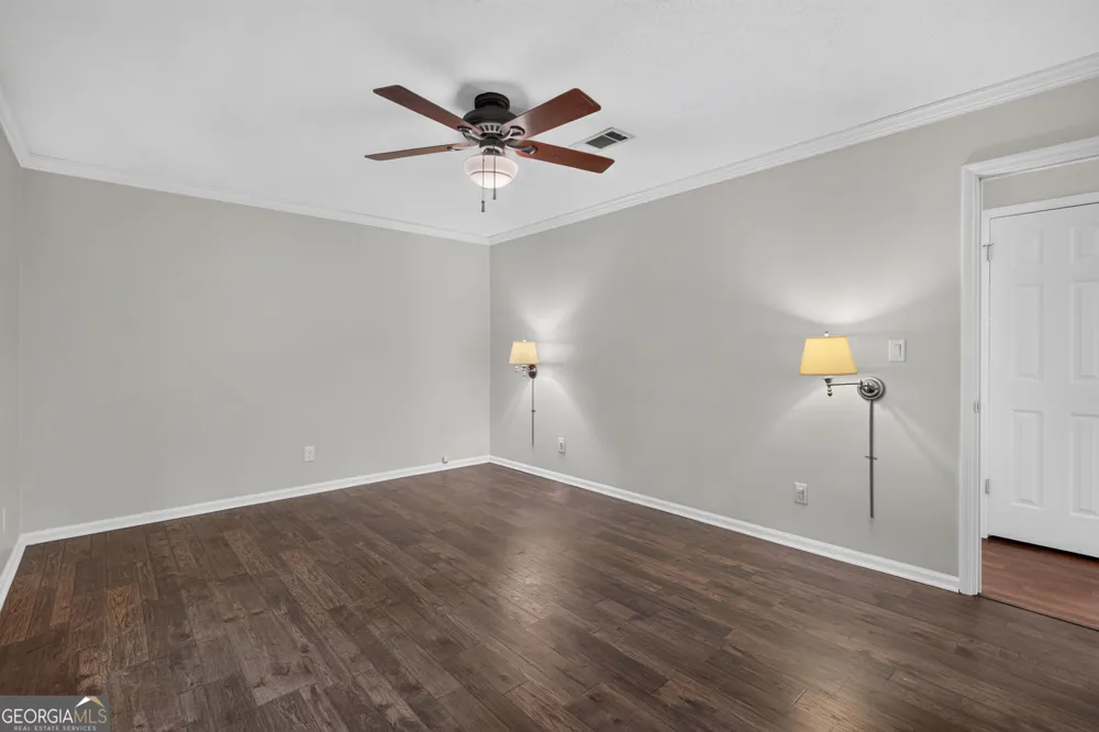 901 Queens CT Hinesville, GA 31313