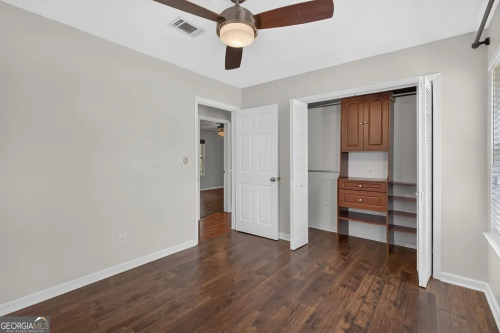 901 Queens CT Hinesville, GA 31313