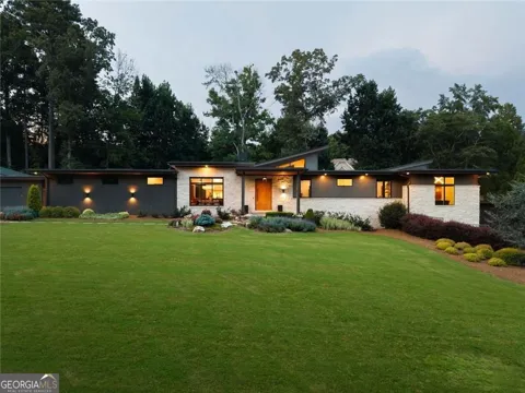 574 Riverside RD