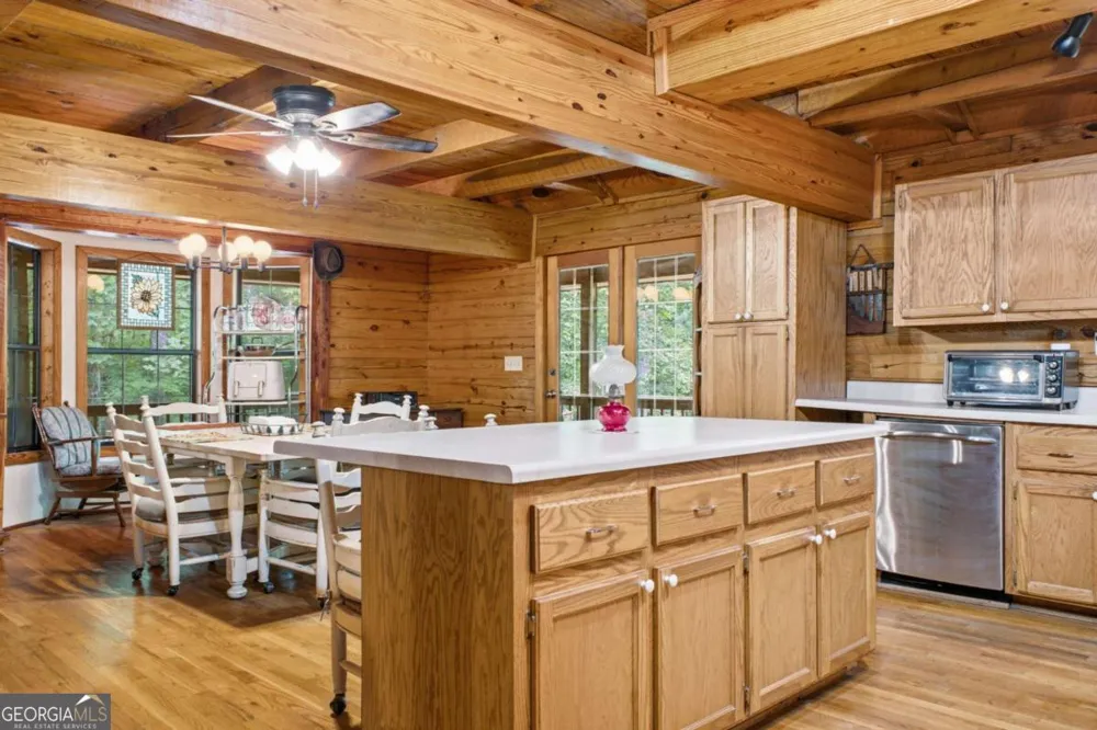 206 Henson RD SW Cave Spring, GA 30124