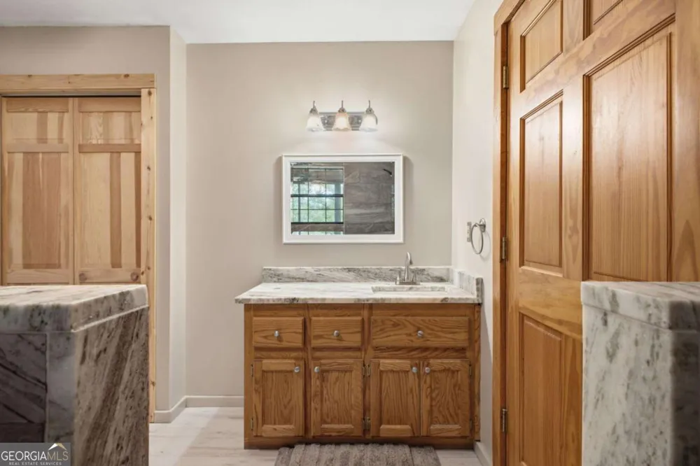 206 Henson RD SW Cave Spring, GA 30124
