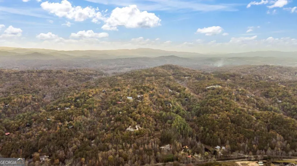 115 Raleigh Ridge DR Blue Ridge, GA 30513