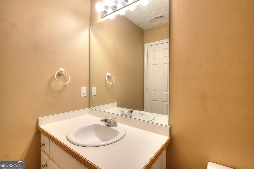 1439 Princeton DR Statham, GA 30666