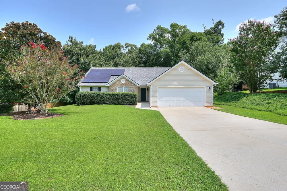 1439 Princeton DR Statham, GA 30666