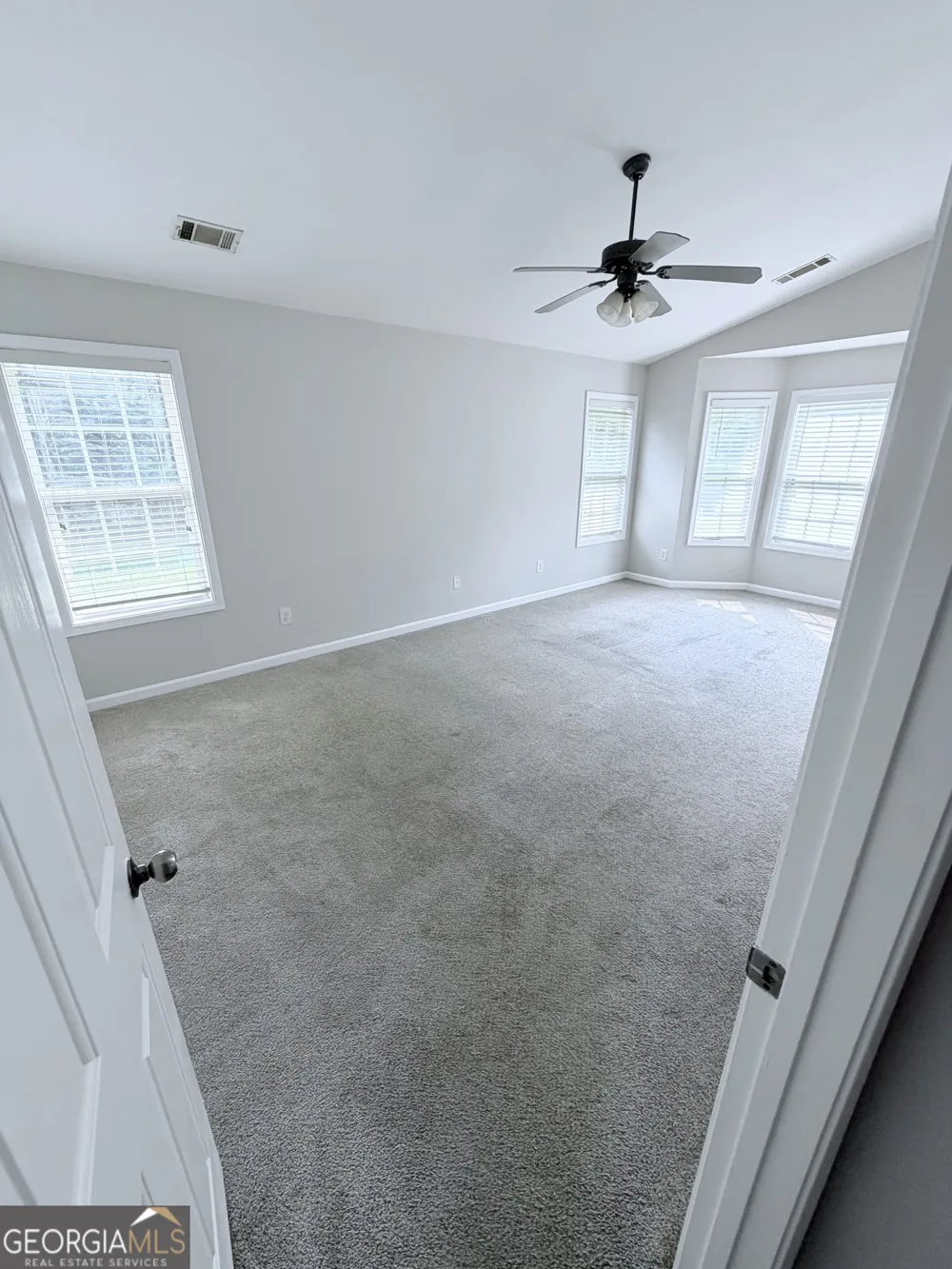 3816 Landing TER Loganville, GA 30052