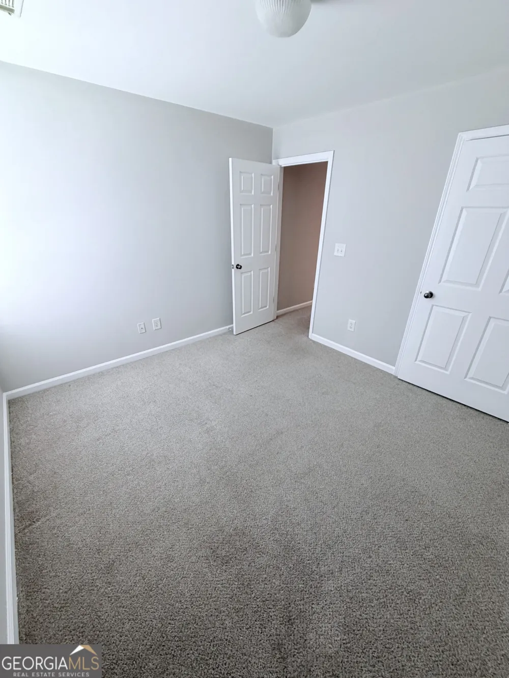 3816 Landing TER Loganville, GA 30052