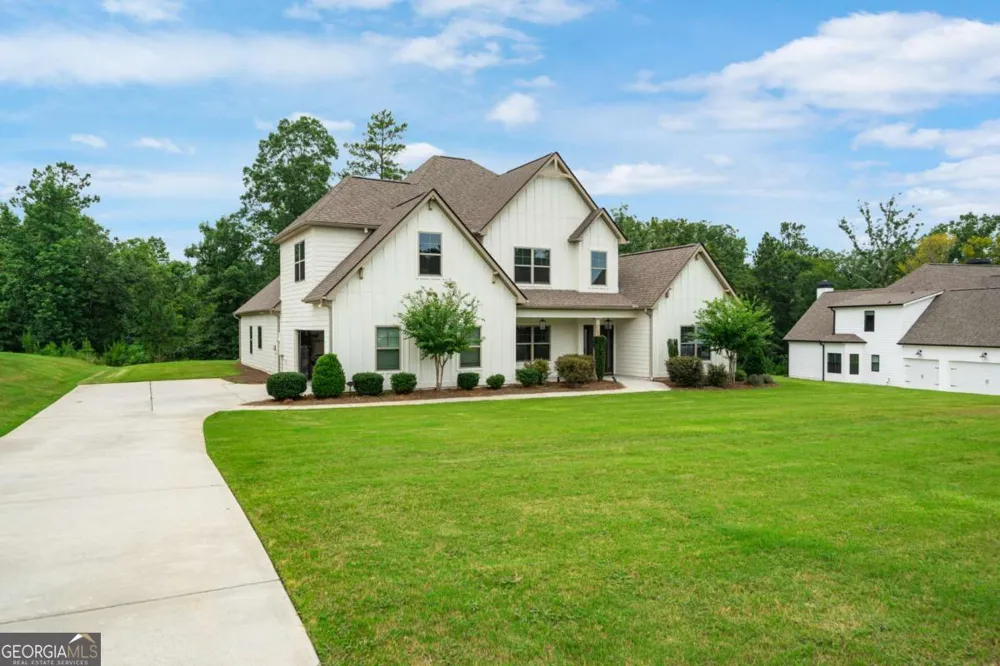 4605 Diptera LN Fairburn, GA 30213