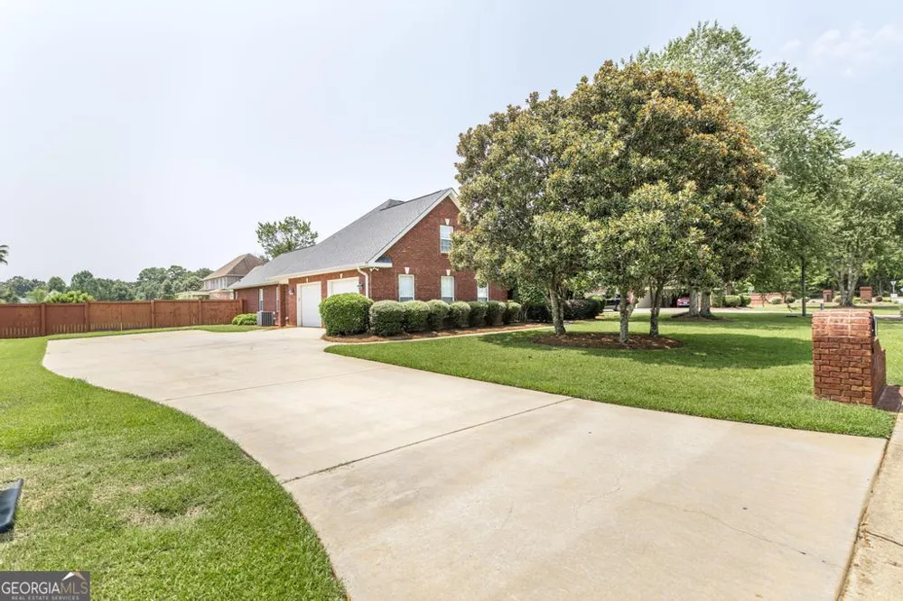 327 Audrey WAY Kathleen, GA 31047