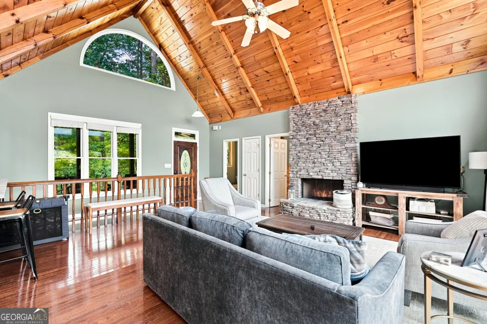 189 Trails End Ridge Ellijay, GA 30540