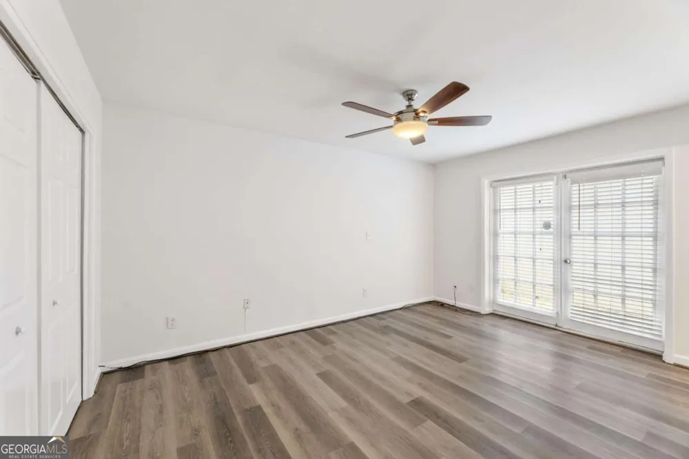 167 Maribeau SQ Atlanta, GA 30327