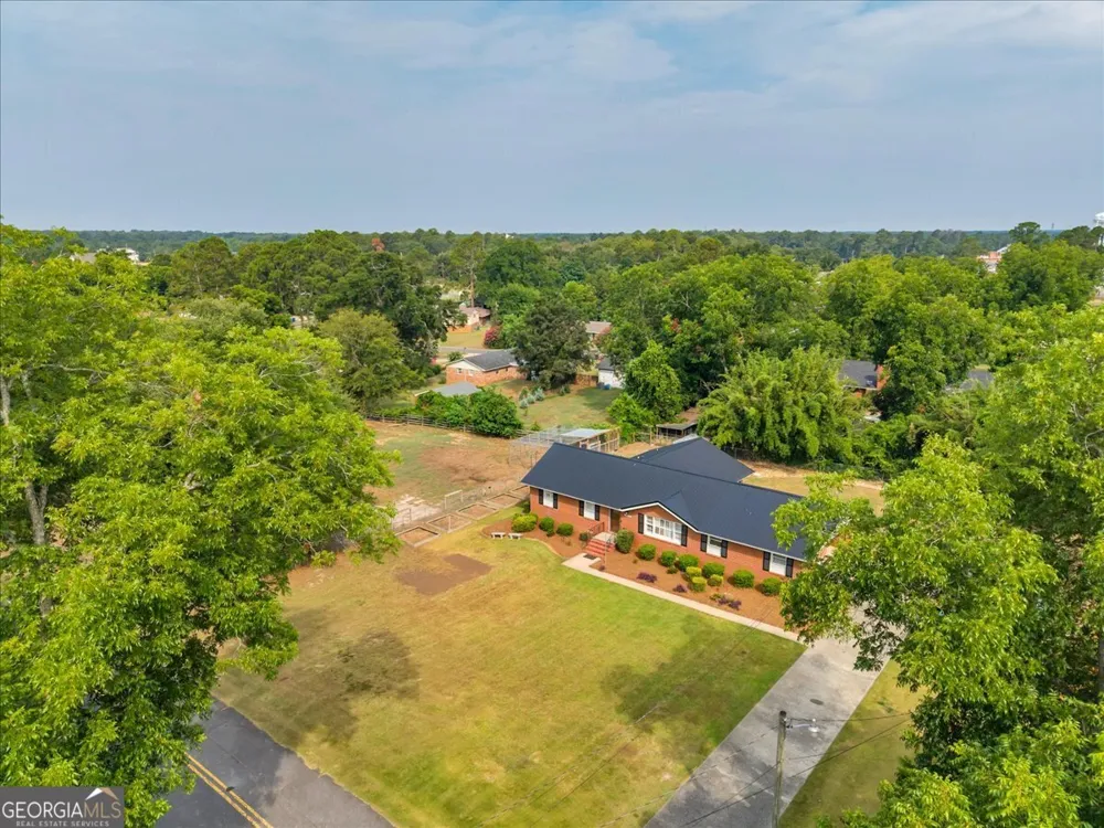 2205 Stonewall ST Dublin, GA 31021