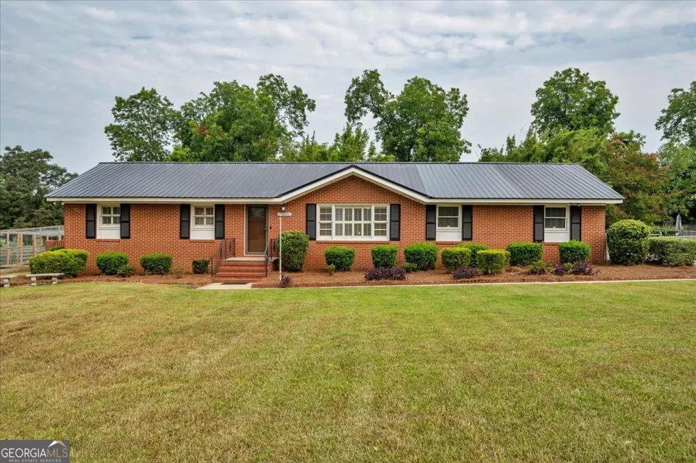 2205 Stonewall ST Dublin, GA 31021