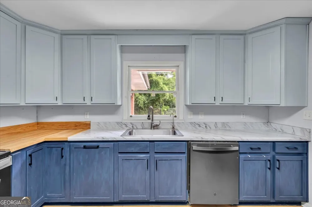 2205 Stonewall ST Dublin, GA 31021
