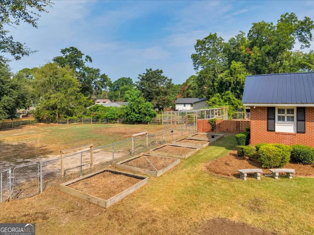 2205 Stonewall ST Dublin, GA 31021
