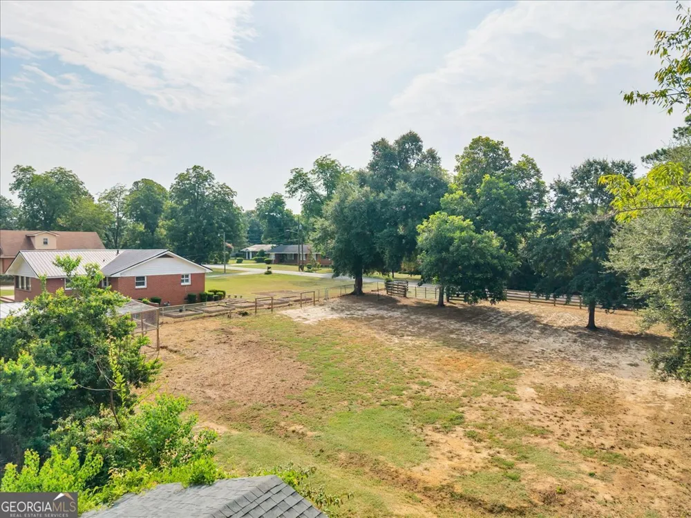 2205 Stonewall ST Dublin, GA 31021