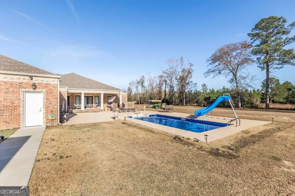 625 Walke Dairy RD Dublin, GA 31021