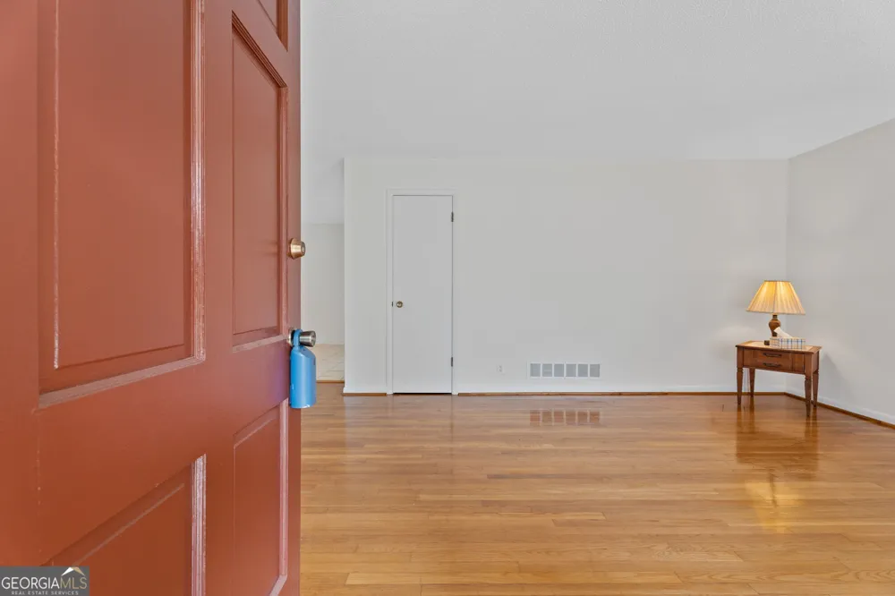 4306 Bouldercrest RD Ellenwood, GA 30294