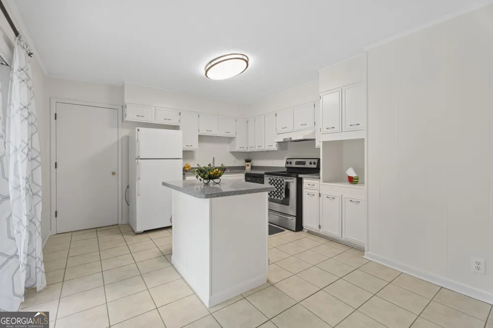 4306 Bouldercrest RD Ellenwood, GA 30294