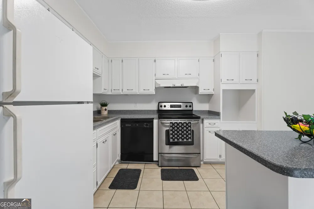 4306 Bouldercrest RD Ellenwood, GA 30294