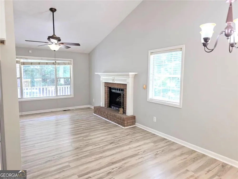 1436 Towne Harbor LN Woodstock, GA 30189