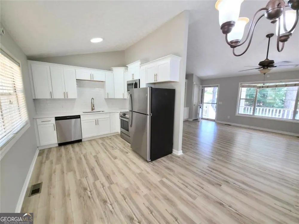 1436 Towne Harbor LN Woodstock, GA 30189