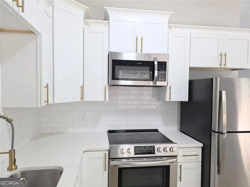 1436 Towne Harbor LN Woodstock, GA 30189