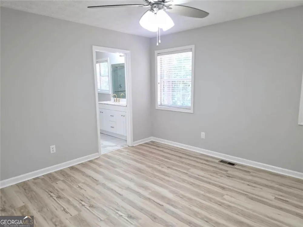 1436 Towne Harbor LN Woodstock, GA 30189