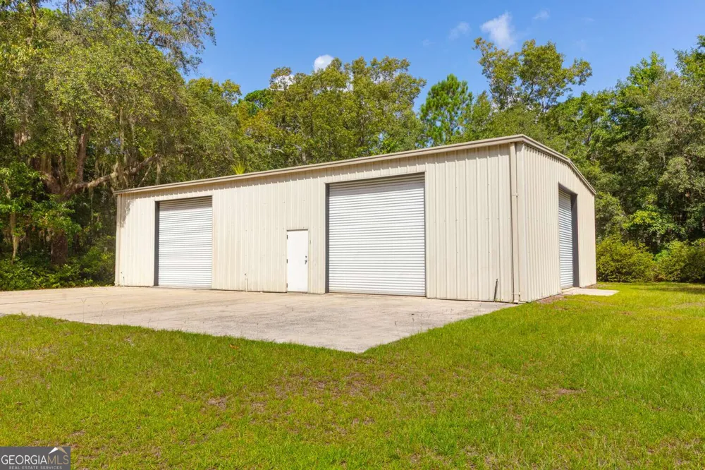 691 Kings RD Midway, GA 31320