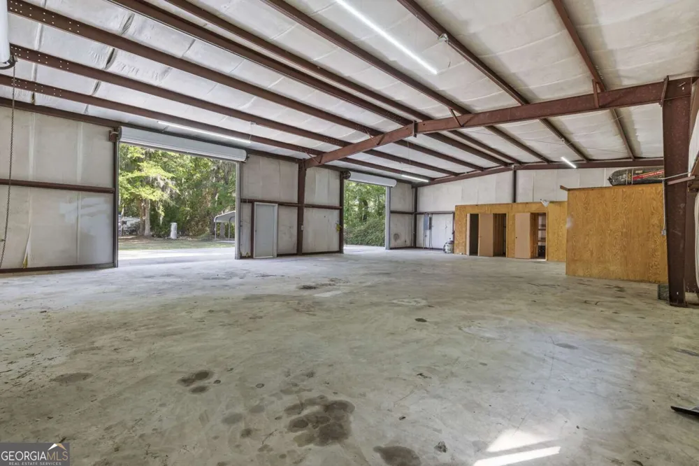 691 Kings RD Midway, GA 31320