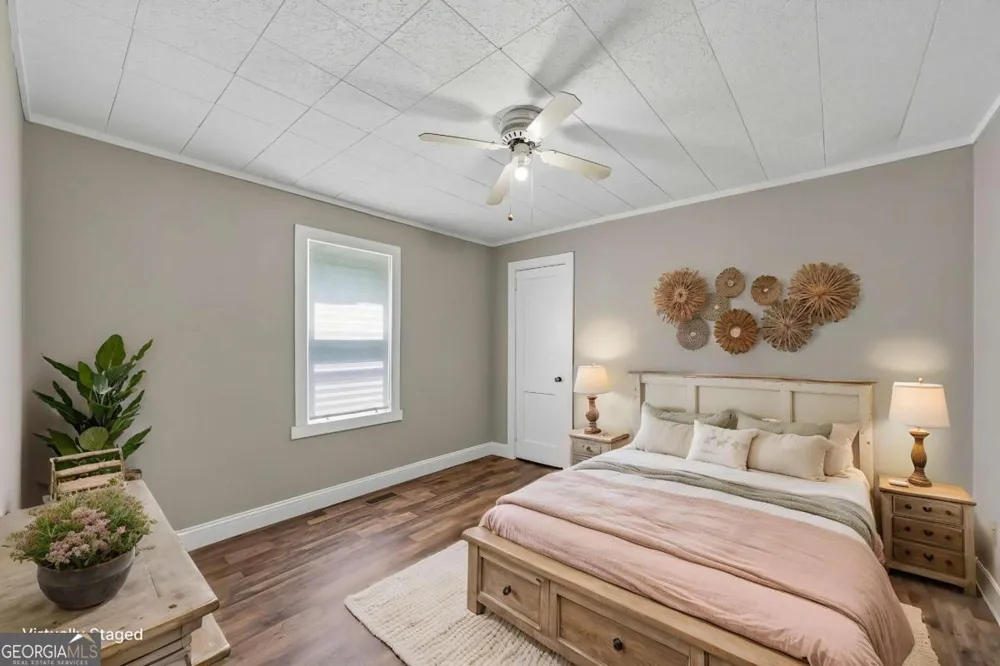 167 South ST Cornelia, GA 30531