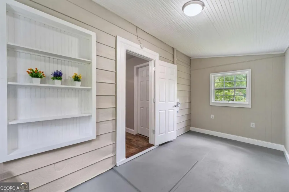 167 South ST Cornelia, GA 30531