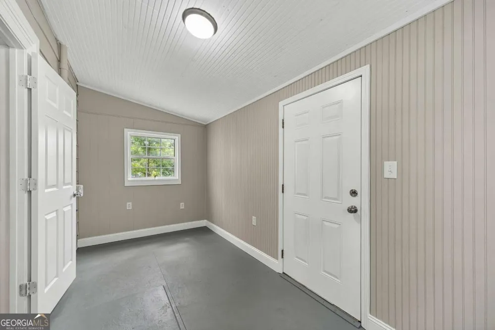 167 South ST Cornelia, GA 30531
