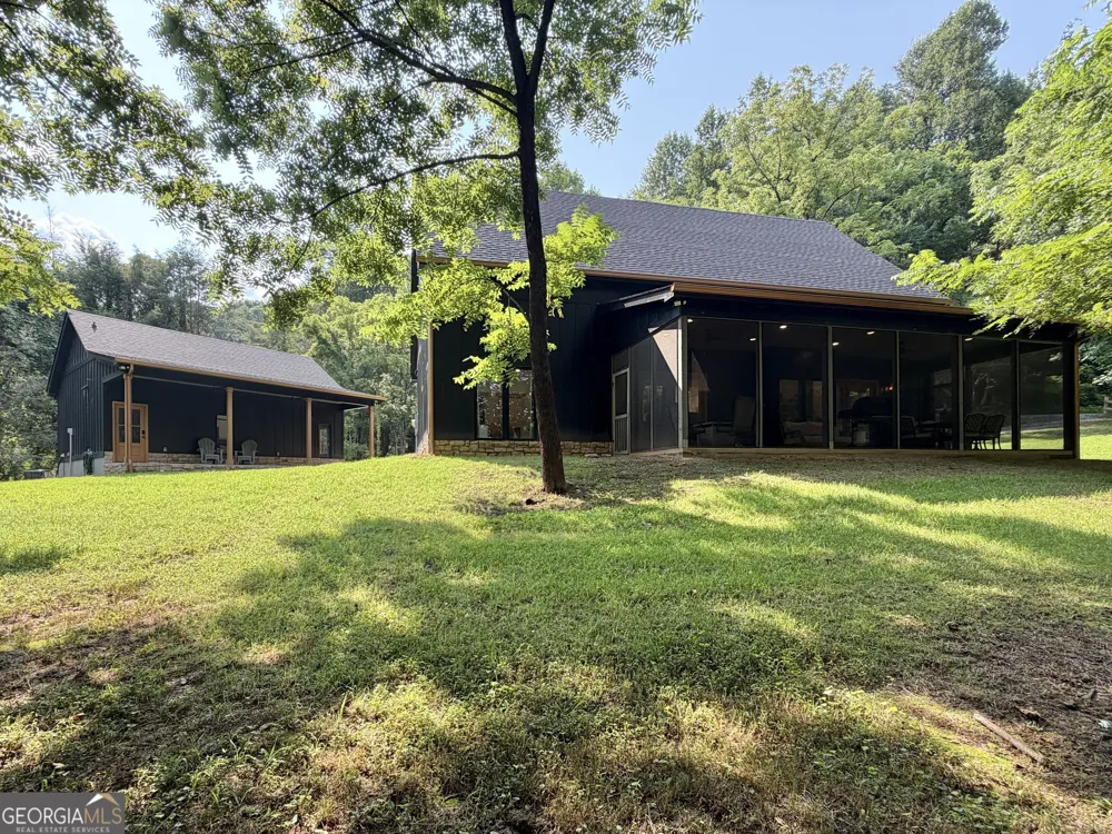 399 Jim McCrackin Clayton, GA 30525