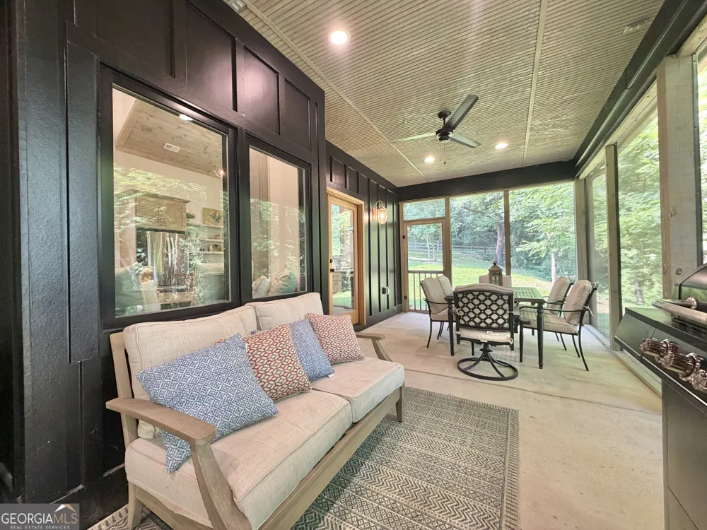 399 Jim McCrackin Clayton, GA 30525