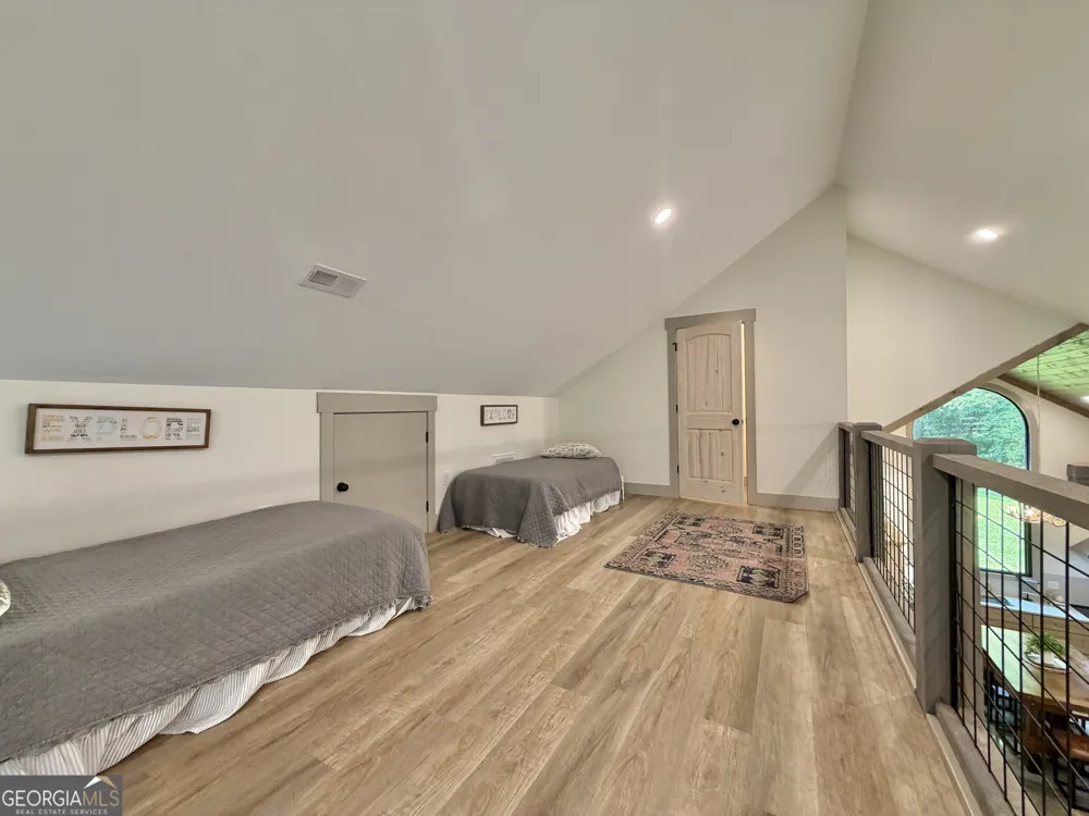 399 Jim McCrackin Clayton, GA 30525