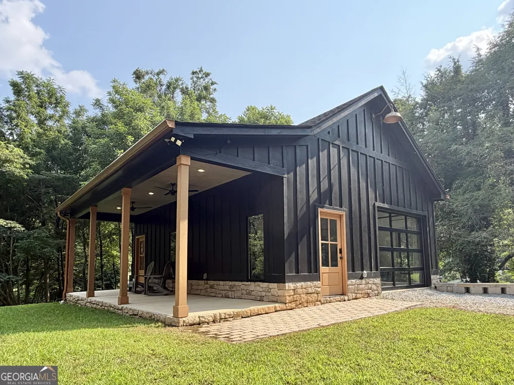 399 Jim McCrackin Clayton, GA 30525